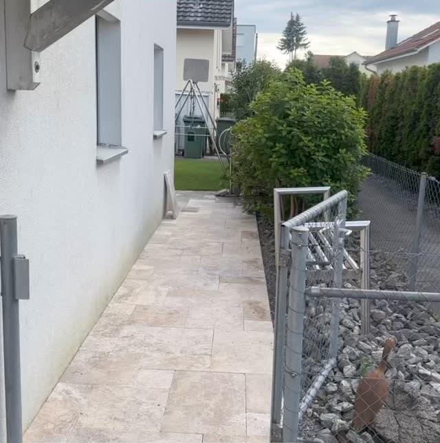 Plattenarbeiten: Gehweg in Rupperswil